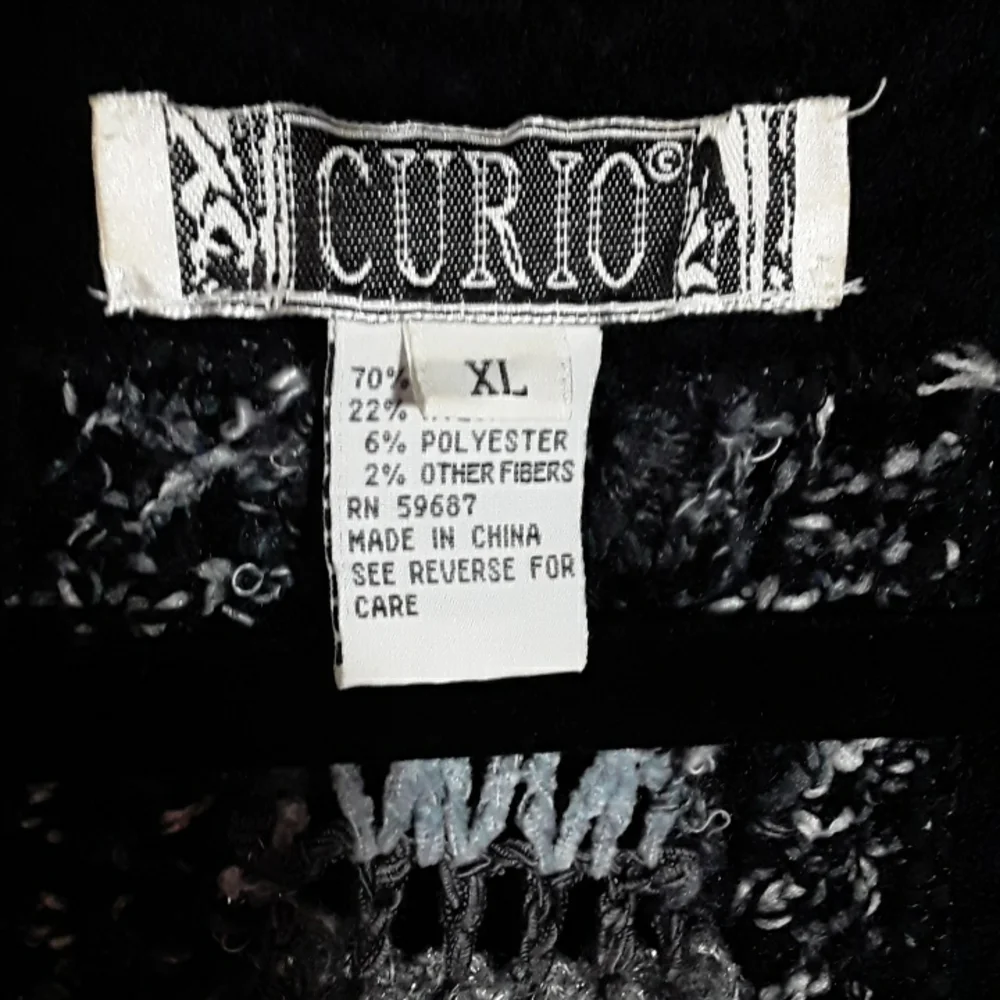 Vest - Picture 4 of 5